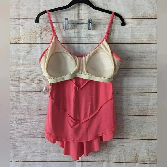 Magicsuit Size 14 Rita Tankini Swim Top Peach Triple Tiered Padded Bra Insert - Picture 9 of 12